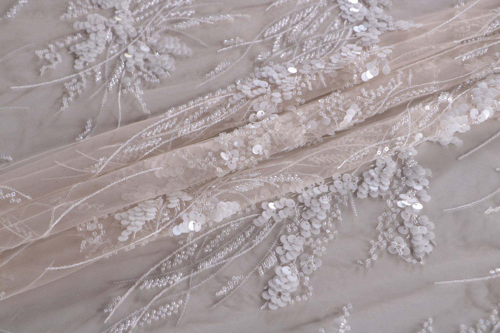 Tissu Couture Beige, Rose en Polyester TC001135