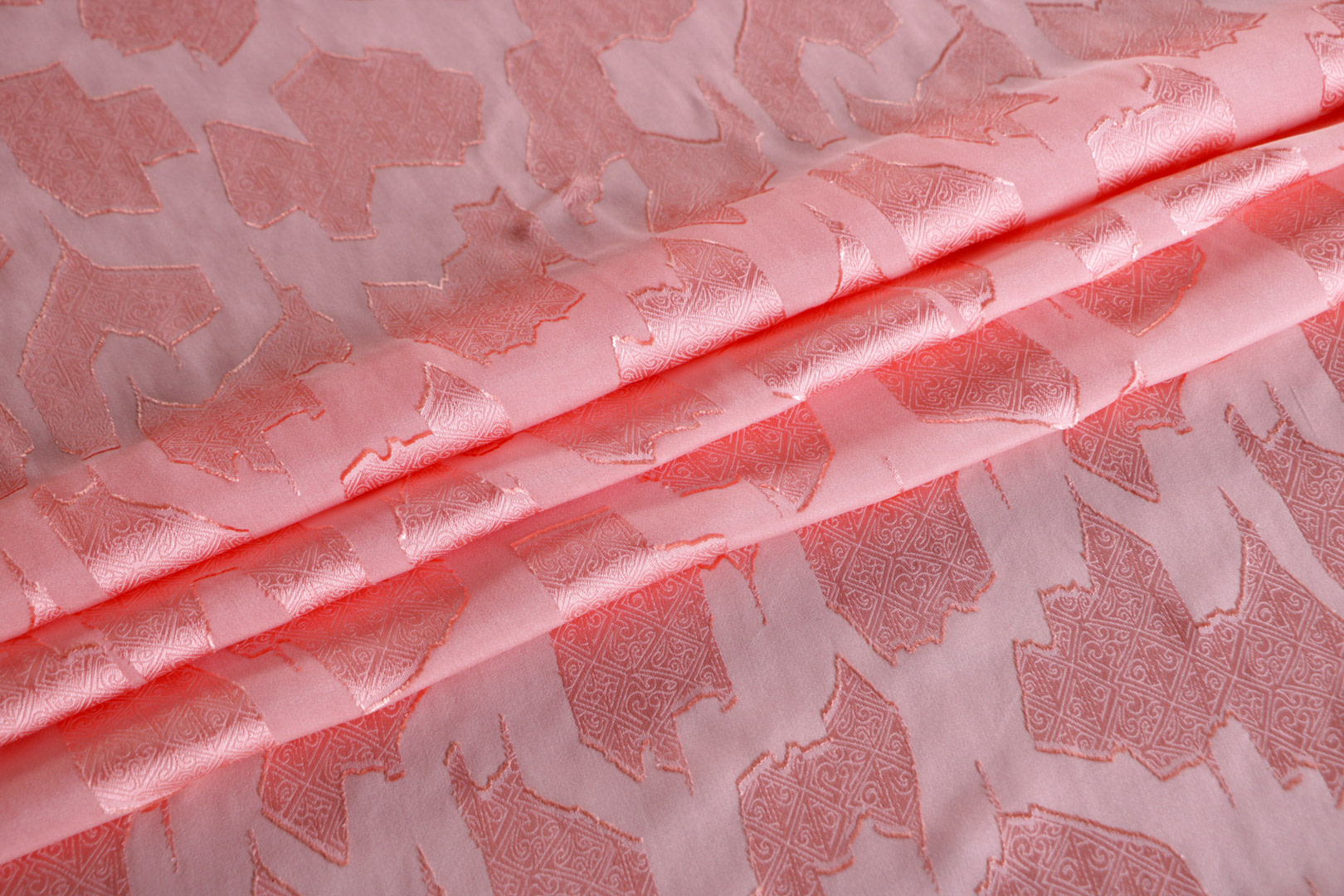 Tessuto Rosa in Seta, Viscosa per Abbigliamento UN001357