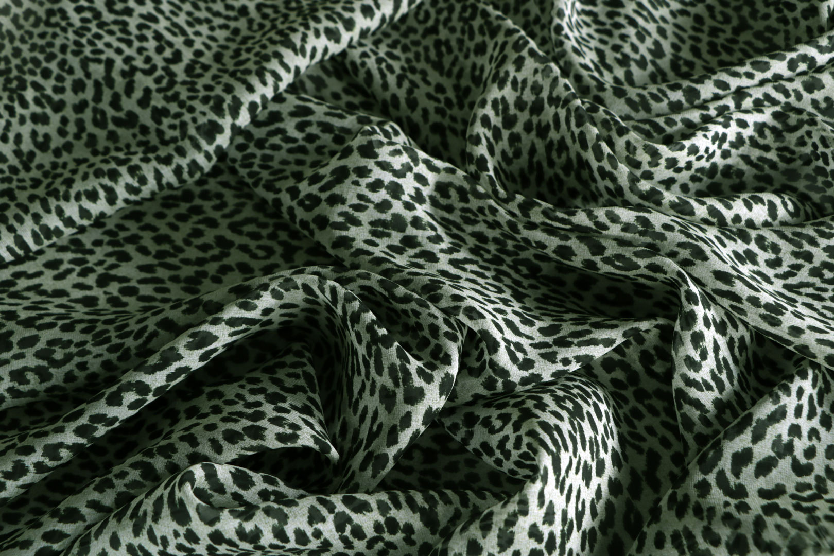 Tissu Couture Georgette Vert en Soie ST000428