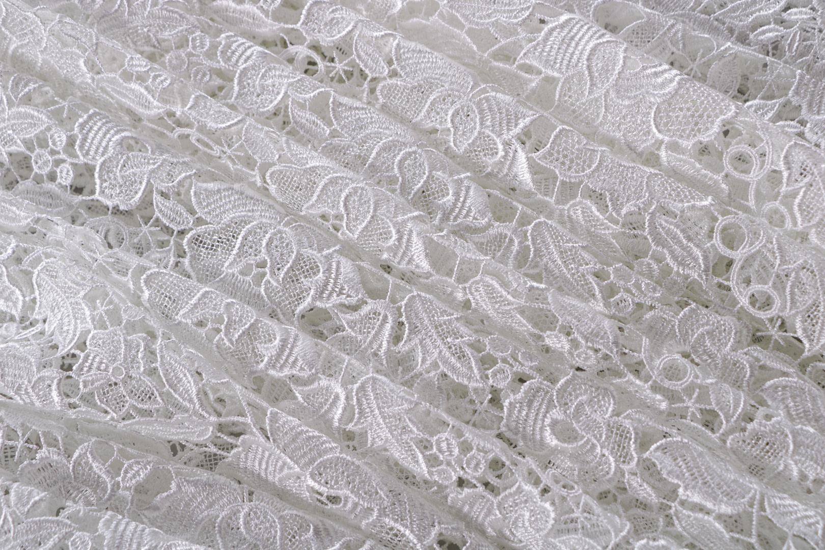 Tessuto Bianco in Poliestere per Abbigliamento TC000949