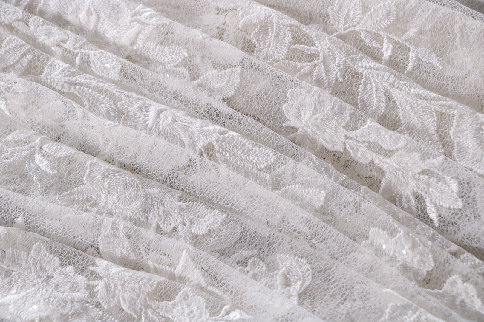 White Polyester Apparel Fabric TC000956