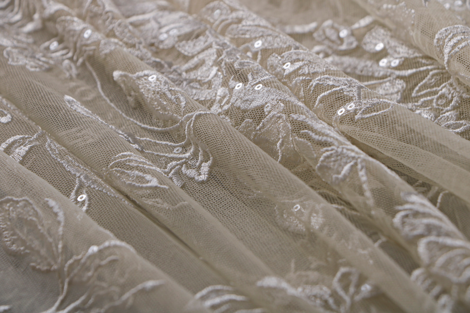 White Polyester, Viscose Apparel Fabric TC001014