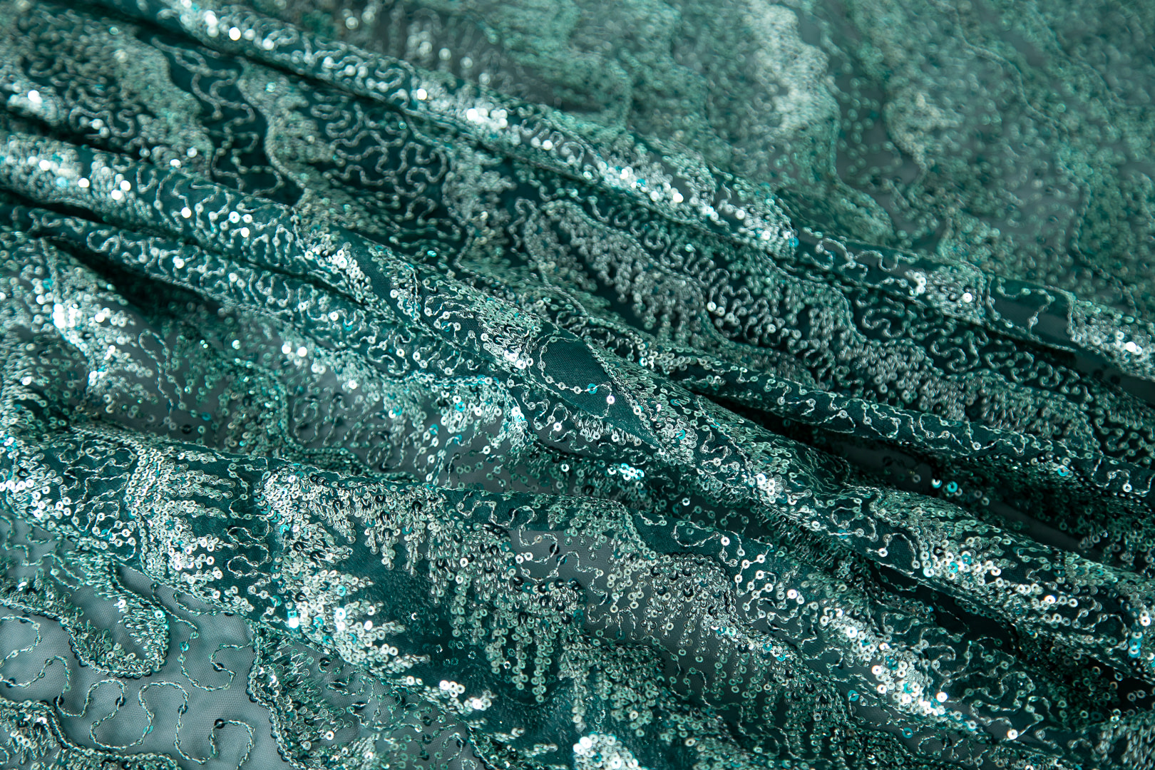 Green Polyester Sequins fabric for dressmaking