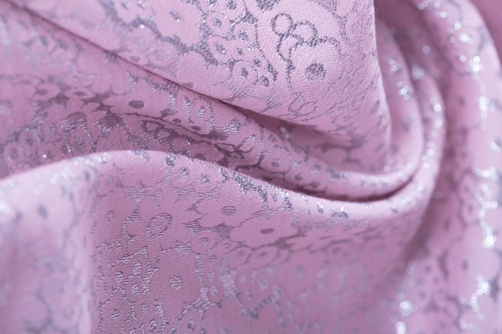 Pink Polyester, Silk, Wool Apparel Fabric UN001238