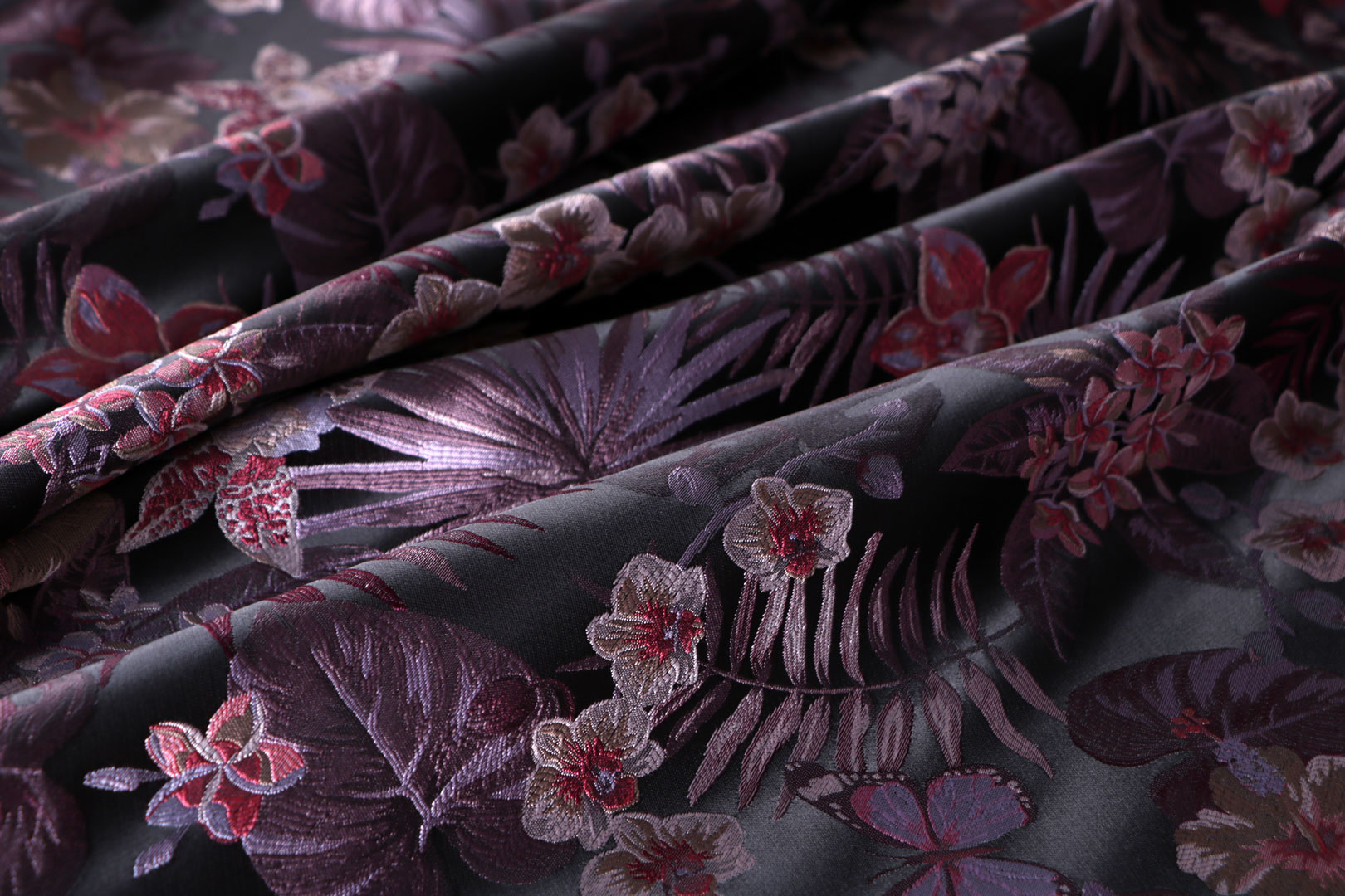 Pink Polyester Apparel Fabric UN001249