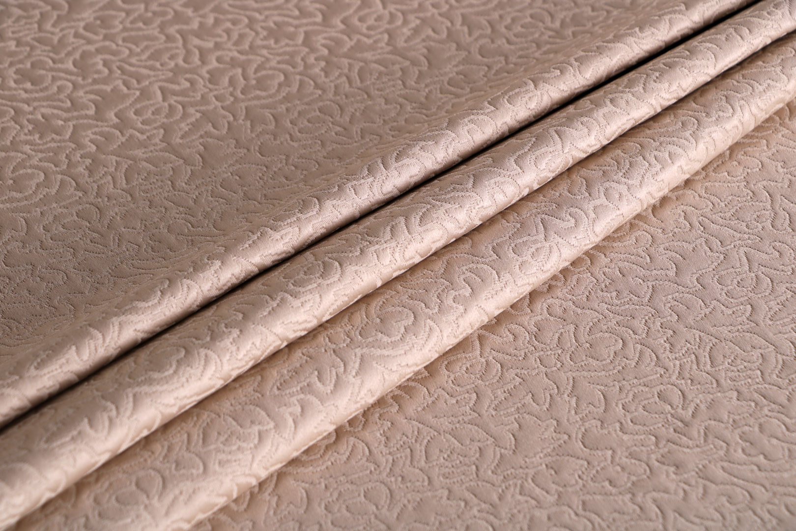 Beige Polyester Apparel Fabric UN001315