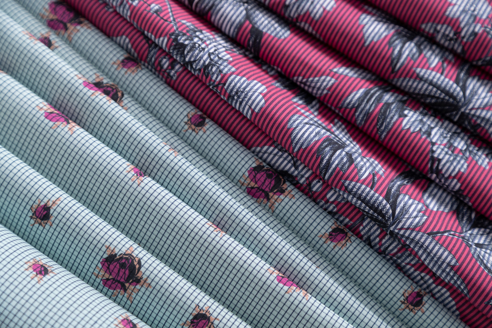 Floral cotton canvas fabrics for dressmaking |