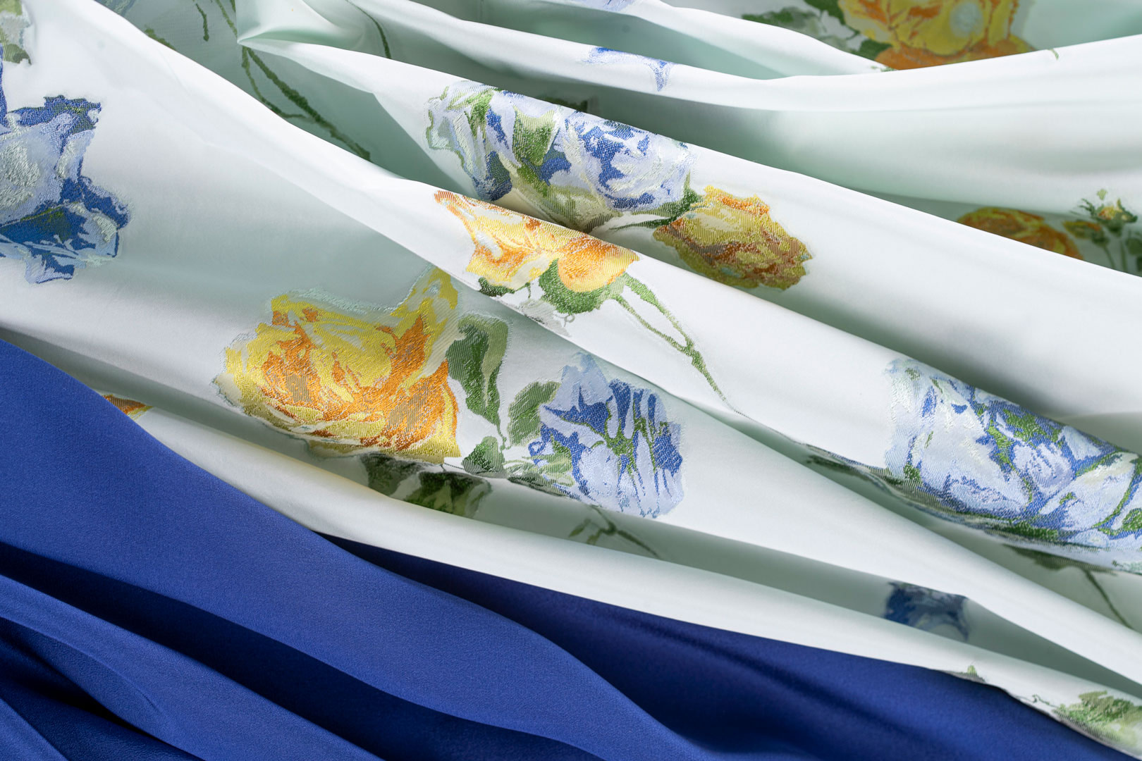 Silk blend taffeta floral jacquard | new tess