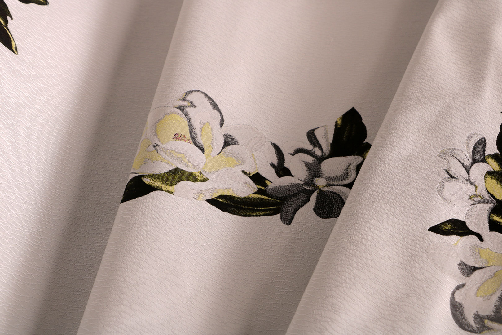 White floral brocade jacquard fabric for wedding dress or event dress | new tess