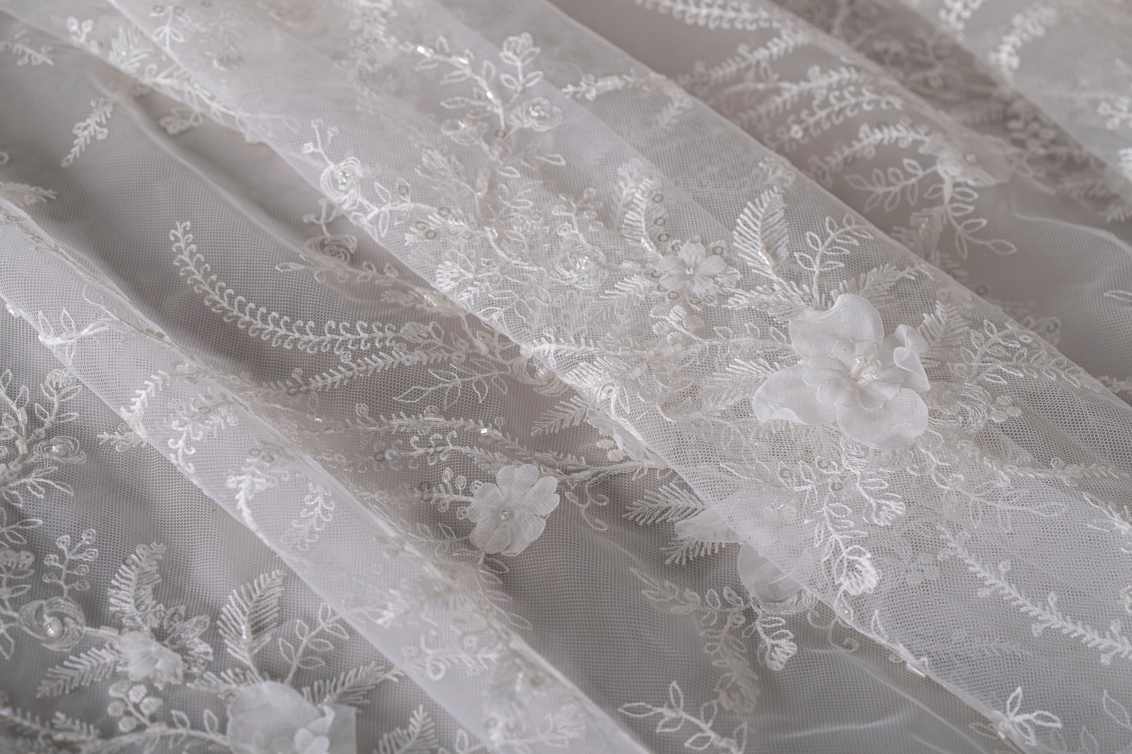 Tulle Ricamo Perle e Fiori TC000786
