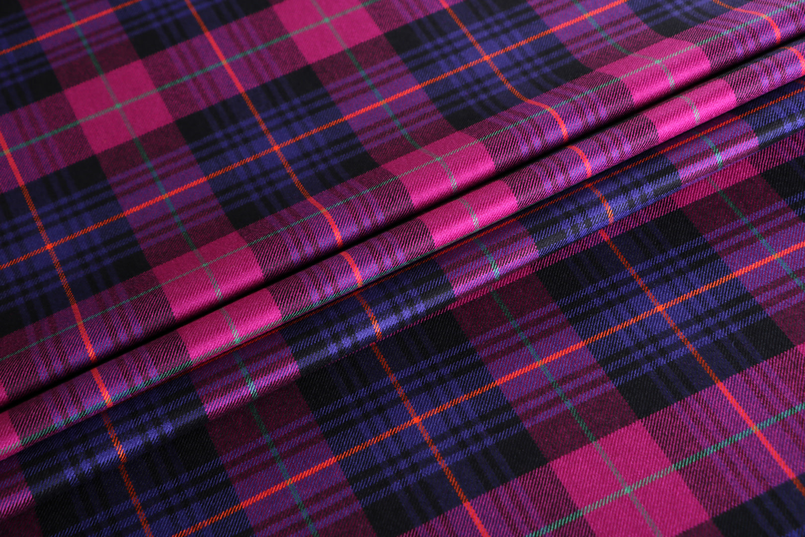 Tessuto Tartan In Poliviscosa A Quadri – Grigio Lime D92, Larghezza 147 Cm, Fat Quarter