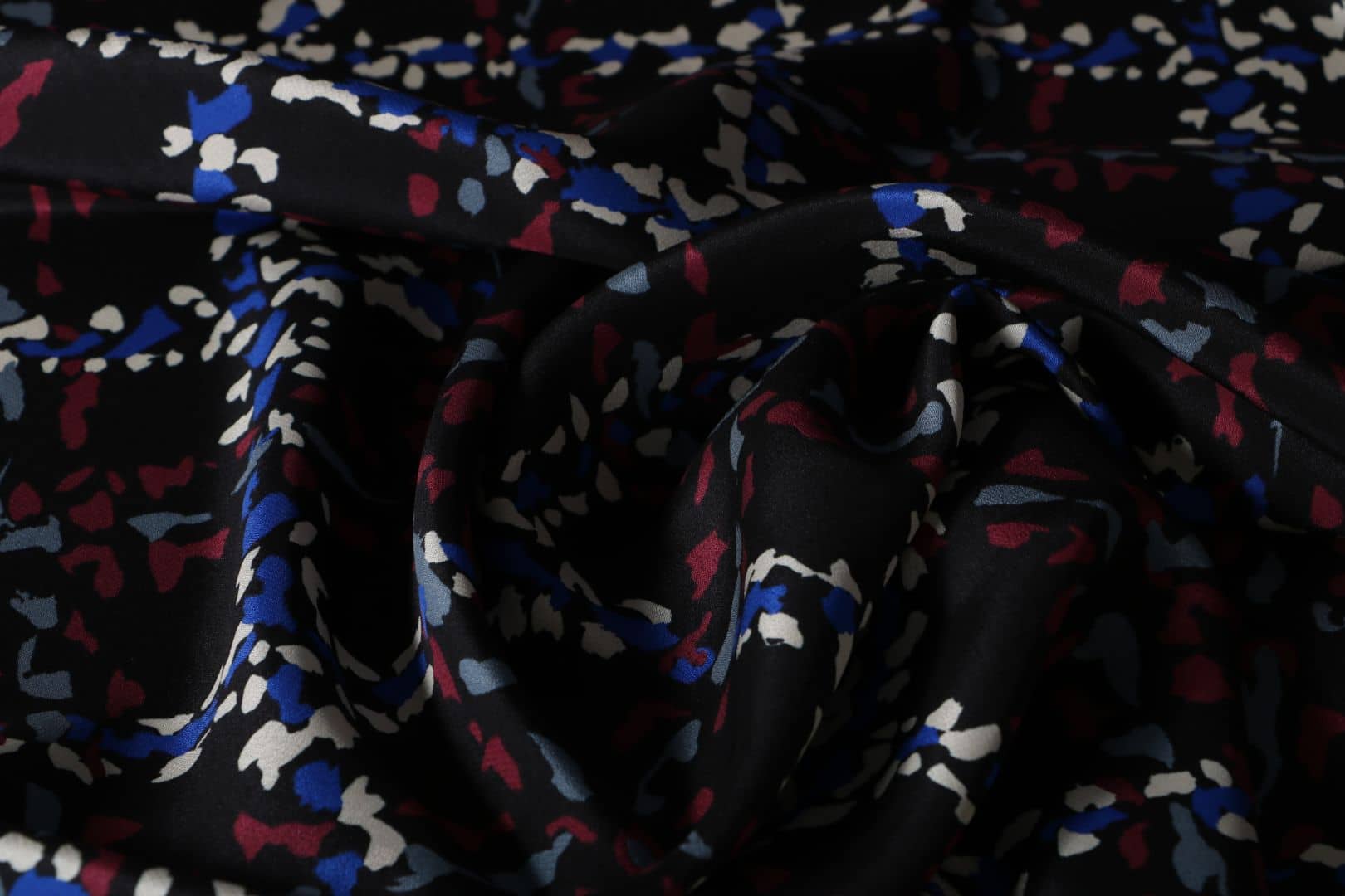 Black, Blue, Red Silk Crêpe de Chine fabric for dressmaking