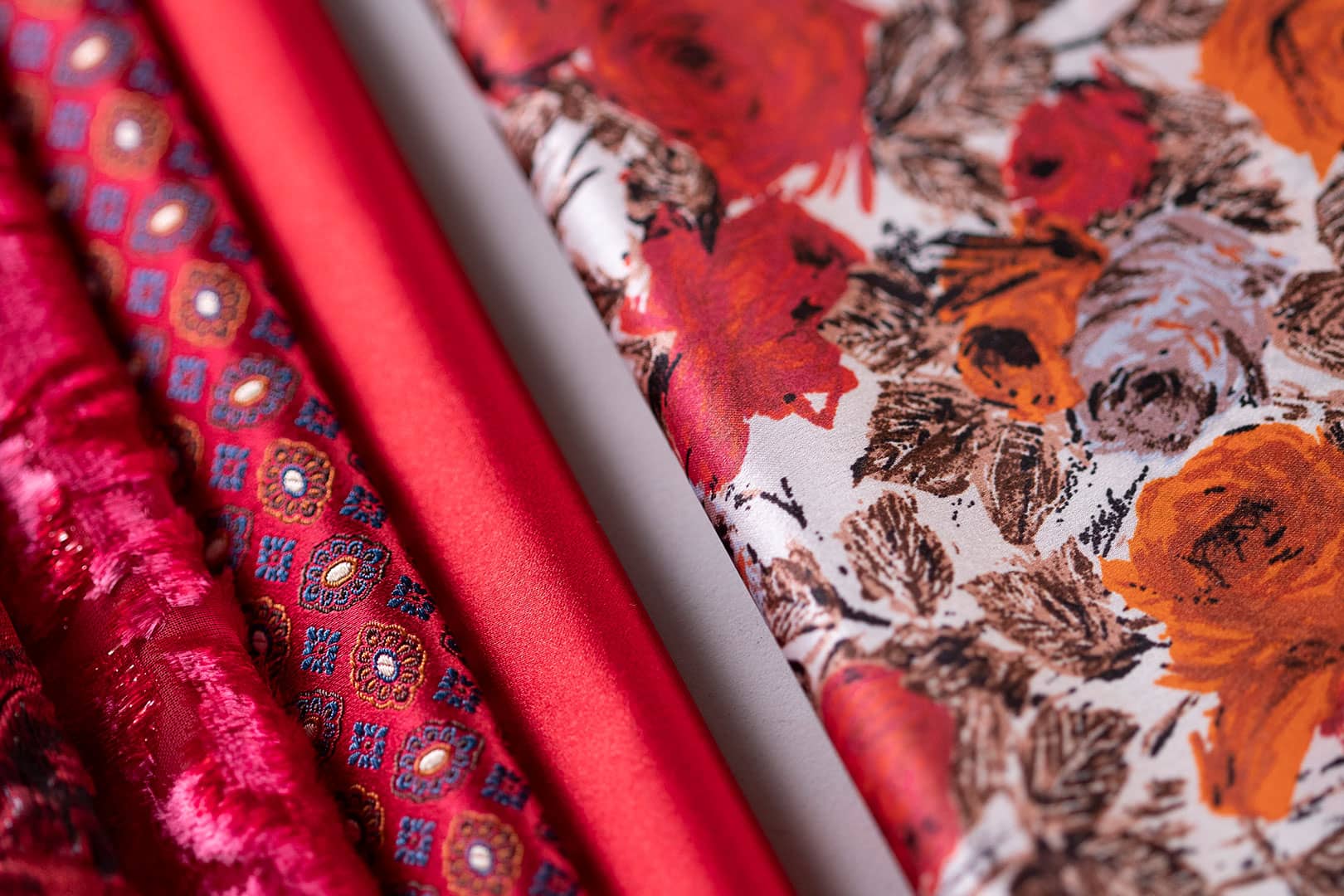 Red fabrics for dressmaking and fashion | new tess