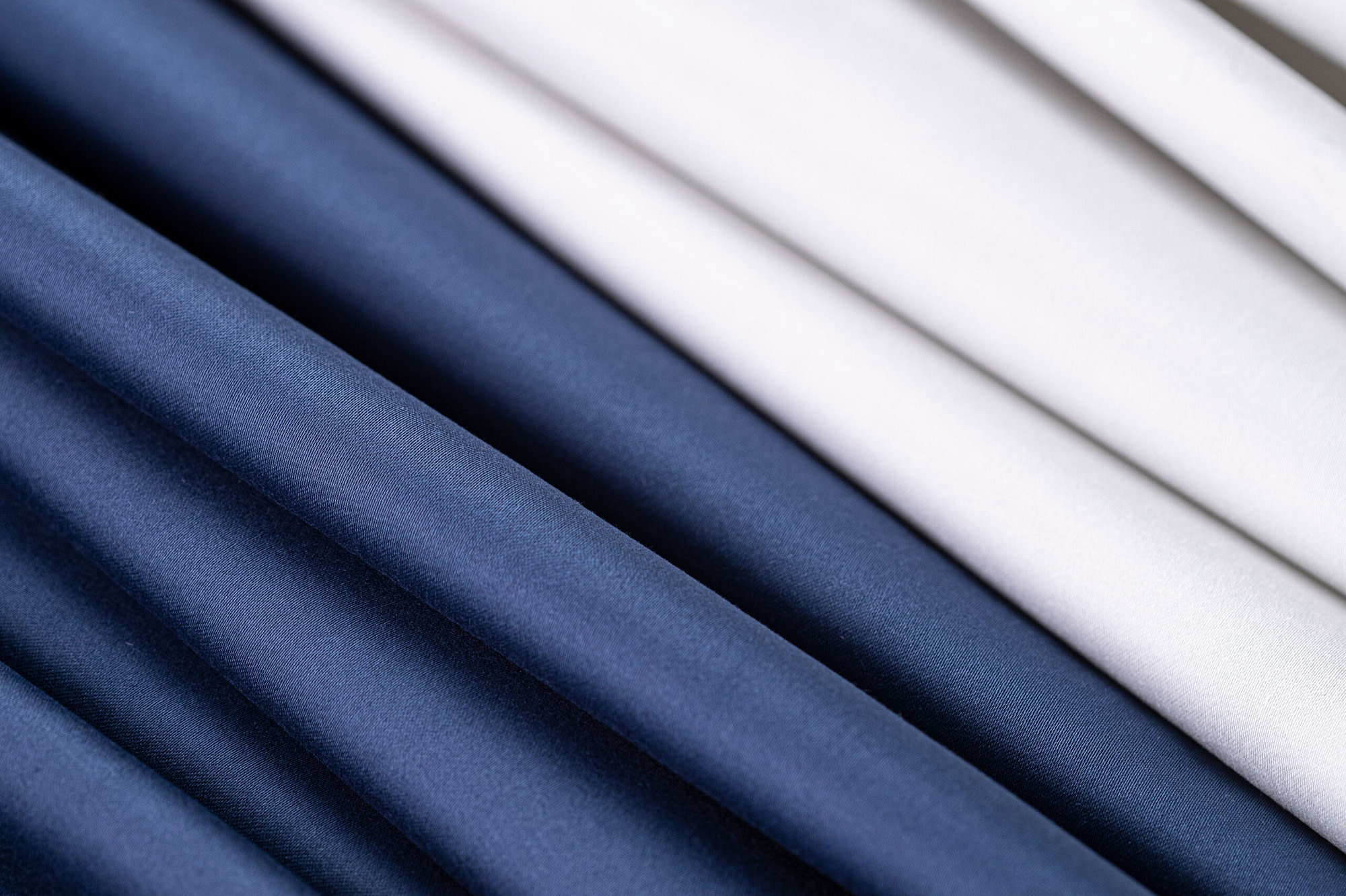 Cotton sateen stretch fabrics for clothing and fashion by the metre