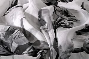 Tissu Georgette Fiori K00800 Blanc, Noir en Soie