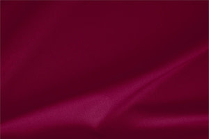 Tessuto Gabardine Stretch Rosso Rubino in Lana, Poliestere, Stretch per abbigliamento