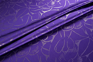 Tissu Violet en Polyester, Soie, Viscose pour vêtements