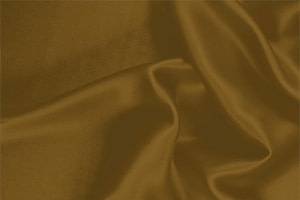 Tessuto Crêpe Satin Marrone Caramel in Seta per Abbigliamento UN000212