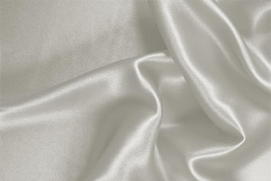 Silver Silk Crêpe Satin Apparel Fabric UN000146