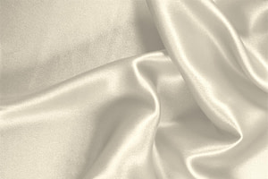 Beige Silk, Stretch Silk Satin Stretch Apparel Fabric UN000612