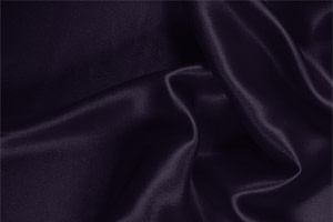 Tessuto Raso Stretch Viola Mirtillo in Seta, Stretch per Abbigliamento UN000626