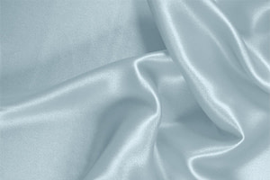 Tessuto Raso Stretch Blu Nuvola in Seta, Stretch per Abbigliamento UN000642
