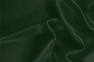 Tessuto Raso Stretch Verde Abete in Seta, Stretch per Abbigliamento UN000634