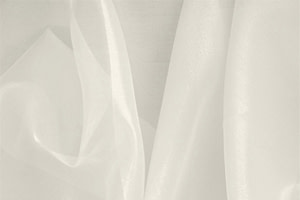 Tessuto Organza Bianco Latte in Seta per Abbigliamento UN000569