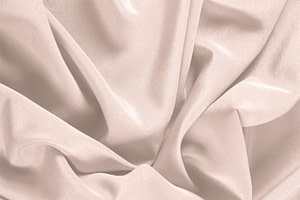 Tissu Couture Crêpe de Chine Rose pétale en Soie UN000337