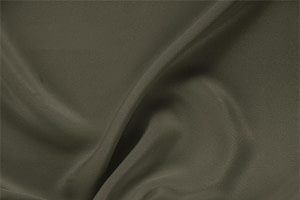 Tessuto Drap Verde Militare in Seta per Abbigliamento UN000764