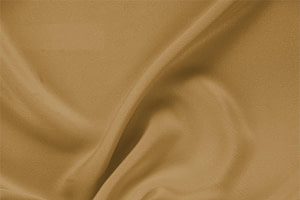 Tessuto Drap Marrone Caramel in Seta per Abbigliamento UN000761