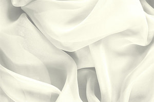 White Silk Chiffon Apparel Fabric UN000493