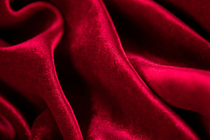 Velluto in seta e viscosa rosso scarlatto per abbigliamento