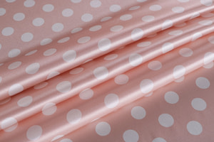 Tissu Couture Crêpe Satin Rose en Soie