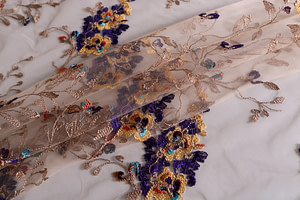 Laces-Embroidery Apparel Fabric TC001292