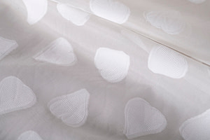 Tessuto Organza Jacquard Cuori TC000797 per Abbigliamento