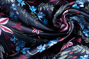 Flowers Jacquard Apparel Fabric UN001223