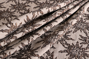 Illustrated Jacquard Apparel Fabric UN001260