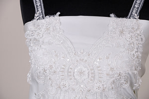 Laces-Embroidery Apparel Fabric ZC000014