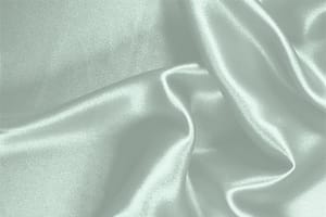 Tissu Crêpe Satin Vert opale en Soie pour vêtements