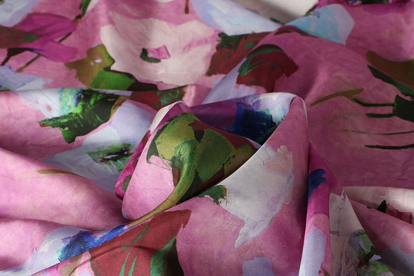 Tessuto Rosa, Viola in Seta per Abbigliamento ST000224