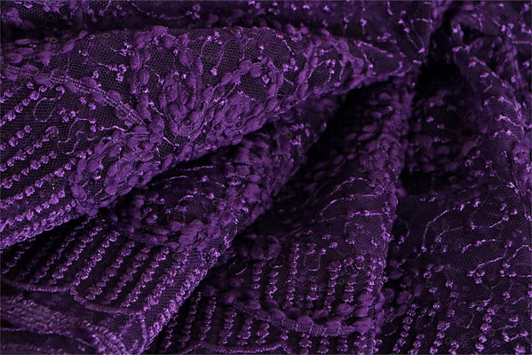 Tessuto Ricamato 000400 Viola in Poliestere