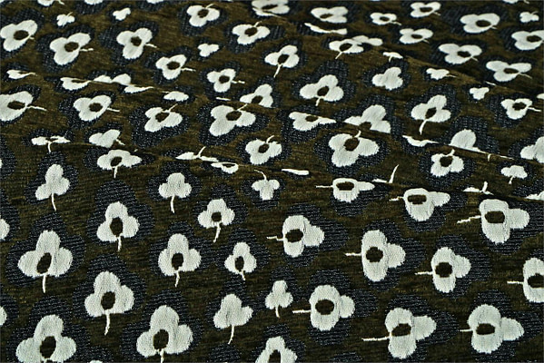 Flowers Jacquard Apparel Fabric UN000824
