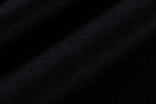 Tessuto Nero in Lana per abbigliamento