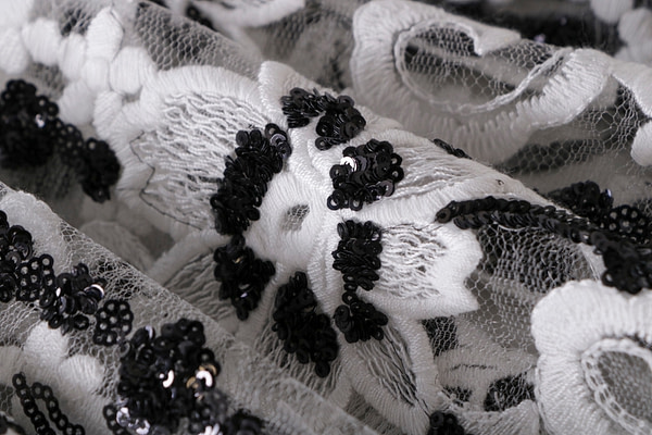 Tissu Couture Paillettes Blanc, Noir en Polyester UN001278