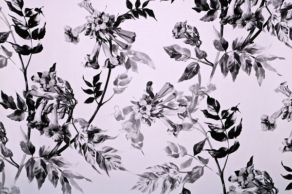 Black, White Silk Flower Fabric - Crepe Se Fiori K00800