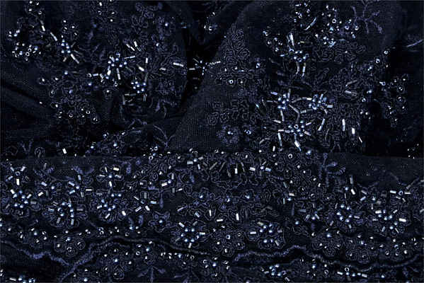 Laces-Embroidery Apparel Fabric TC000521