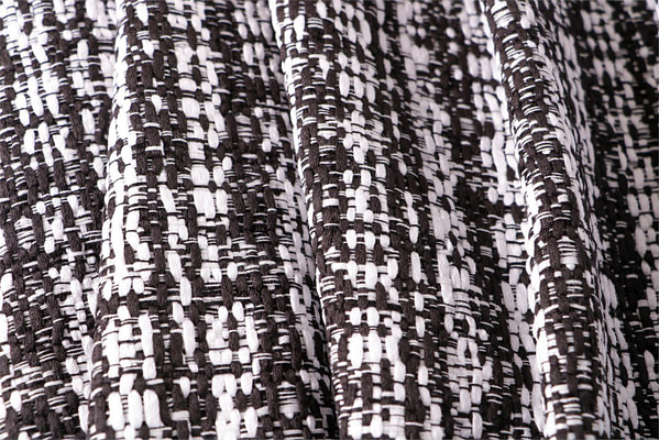 Geometric Bouclé - Tweed Apparel Fabric UN001063
