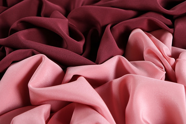 Phard pink crêpe de chine fabric | new tess