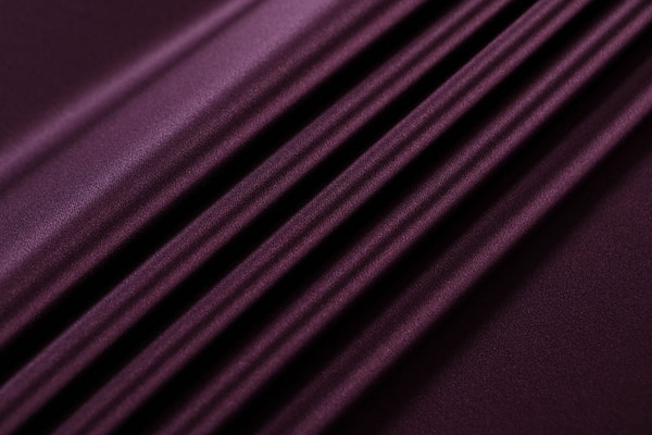 Tissu Couture Crêpe Satin Violet aubergine en Soie